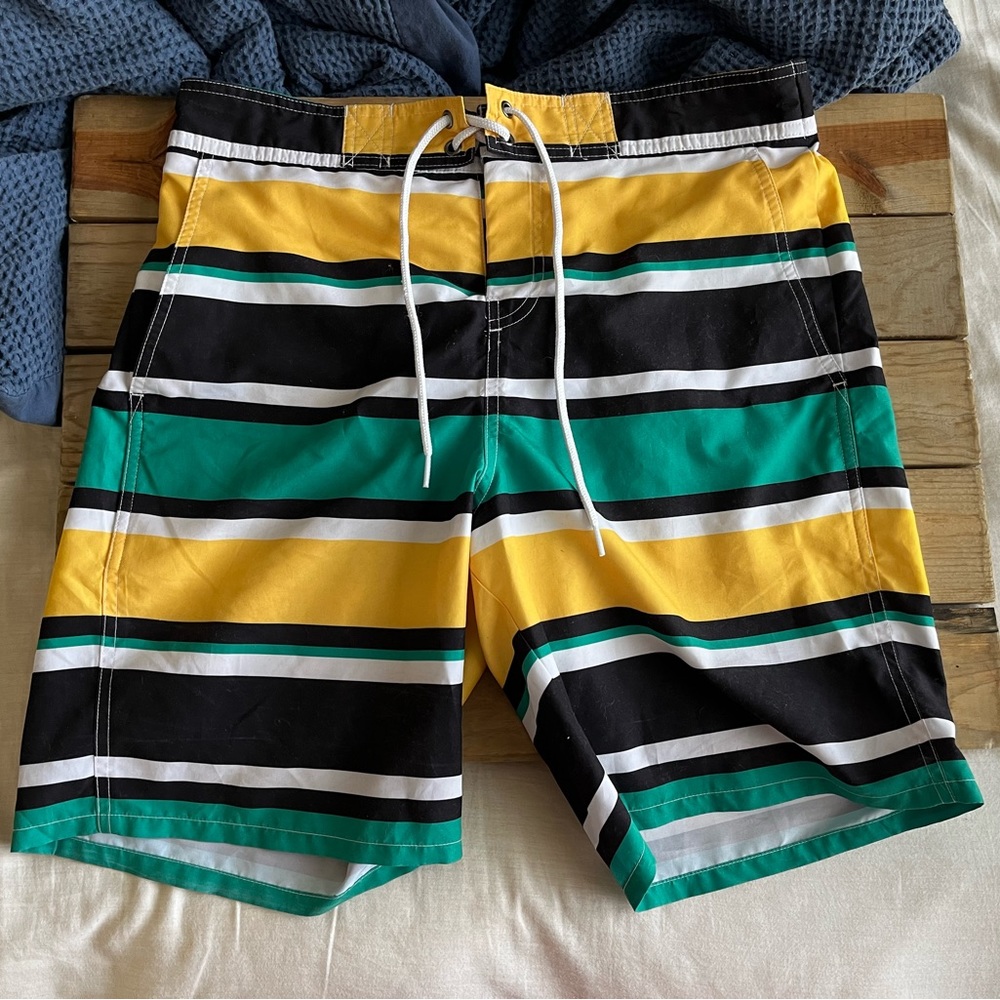 Target men’s swim trunks